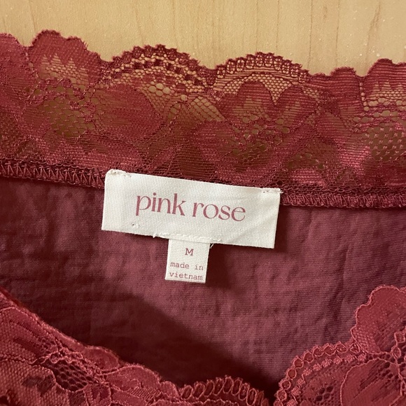 PINK ROSE Lace Tank - Picture 3 of 3